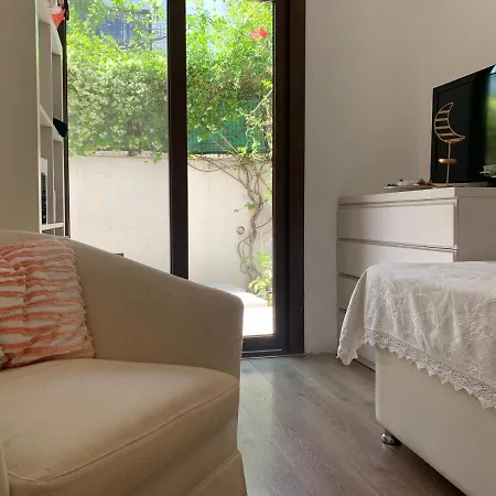 3 Bedroom Flat 500m Walking Distance To The In Yahsi