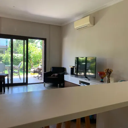 Apartamento 3 Bedroom Flat 500m Walking Distance To The In Yahsi *
